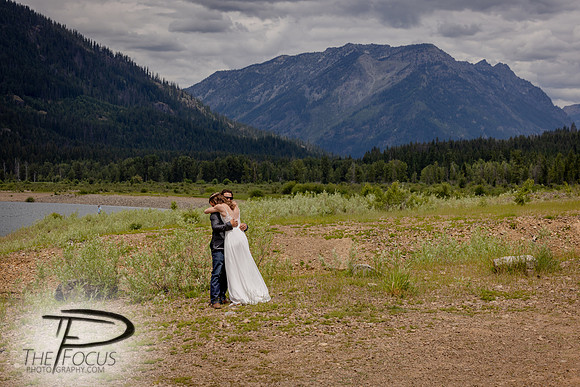 220A0258